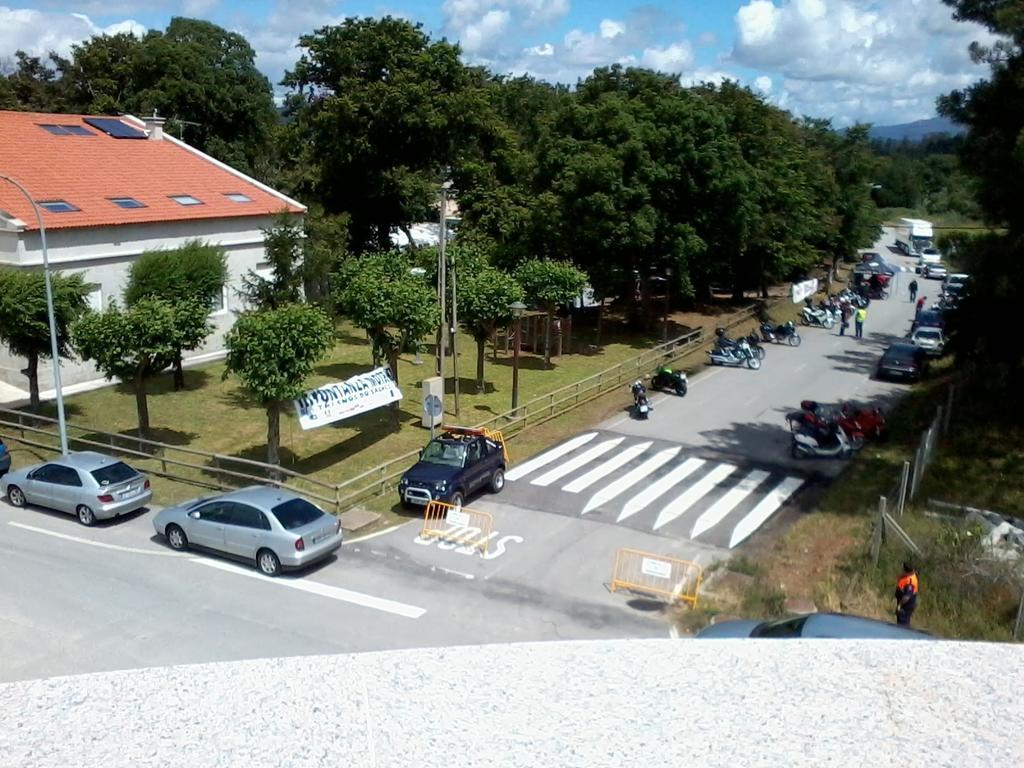 Hostal Santa Baia Ribadumia Bagian luar foto
