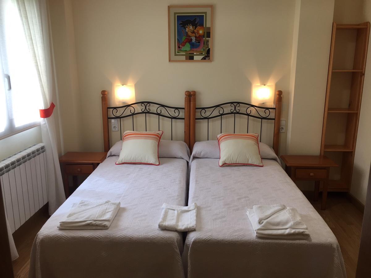Hostal Santa Baia Ribadumia Bagian luar foto