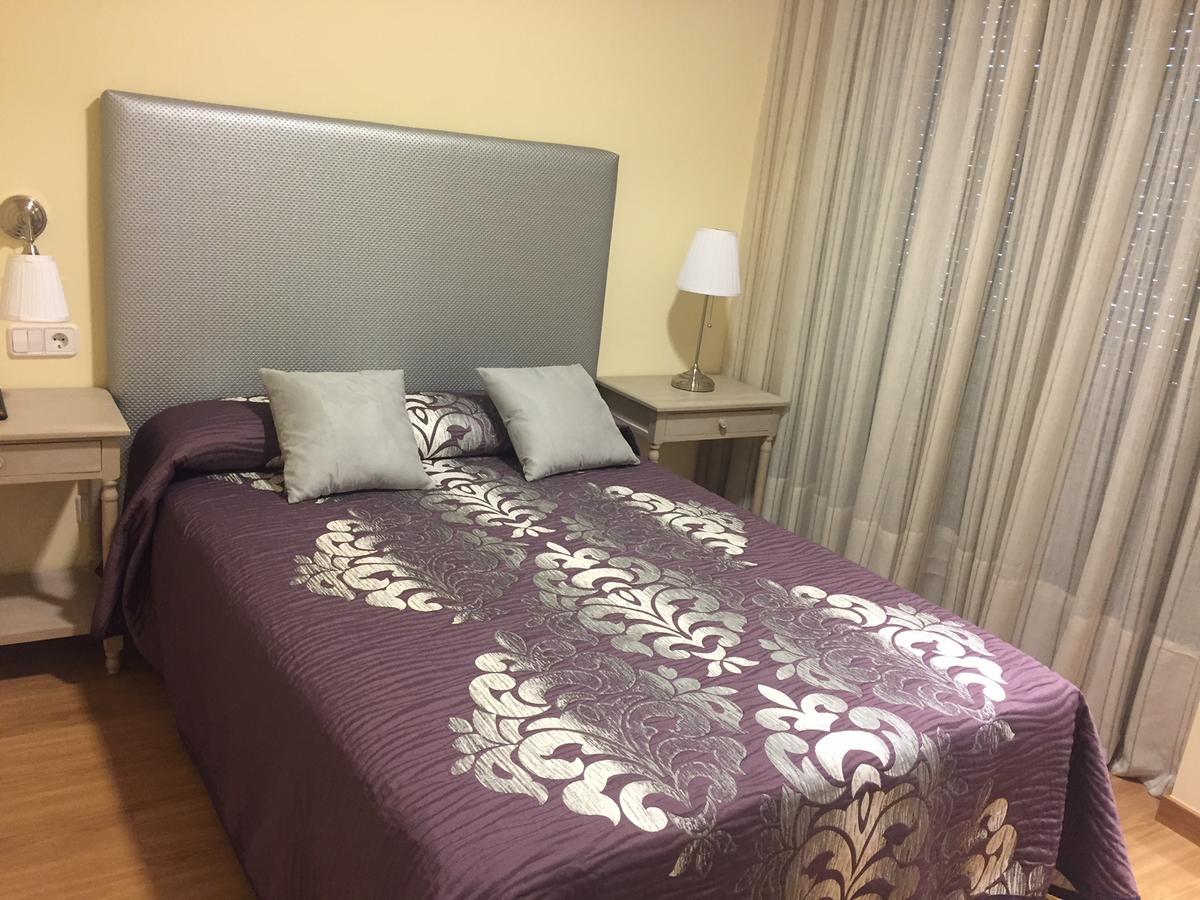 Hostal Santa Baia Ribadumia Bagian luar foto